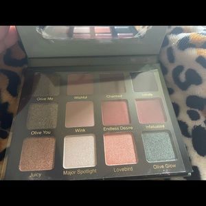 Violet Voss Palette